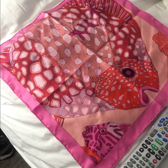 Hermès scarf - Picture 3 of 6